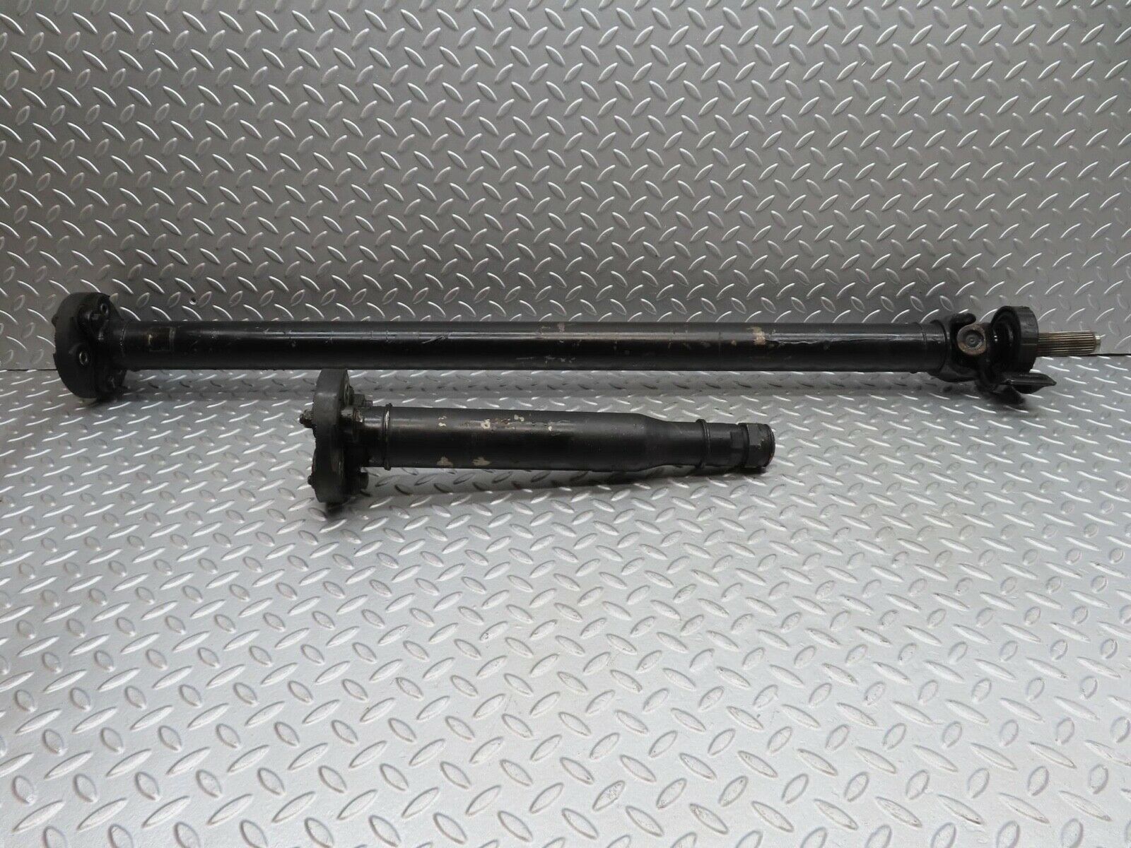 14174 Mercedes-Benz C107 280SLC Cardan Shaft Prop Shaft