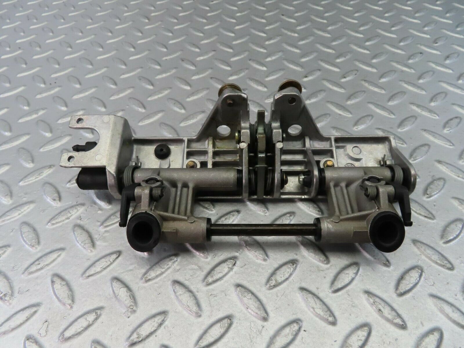 9318 Mercedes-Benz C124 300CE Coupe Headrest Folding Mechanism 1249700025