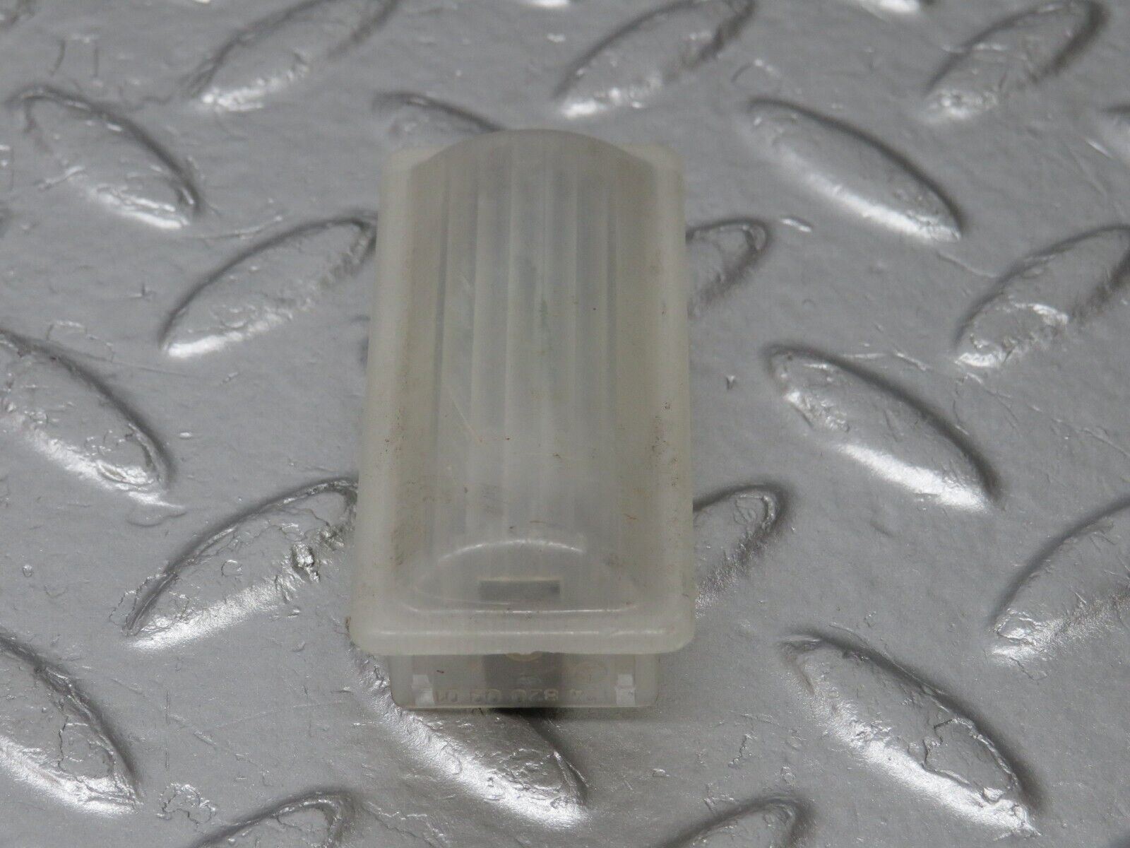 34324 Mercedes-Benz C126 380SEC Coupe Boot Trunk Light 1248200301