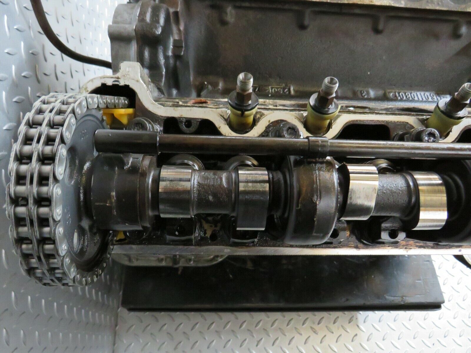 23426 Mercedes-Benz W116 350SE 8 Cylinder Petrol Engine 1160110801 M116.985