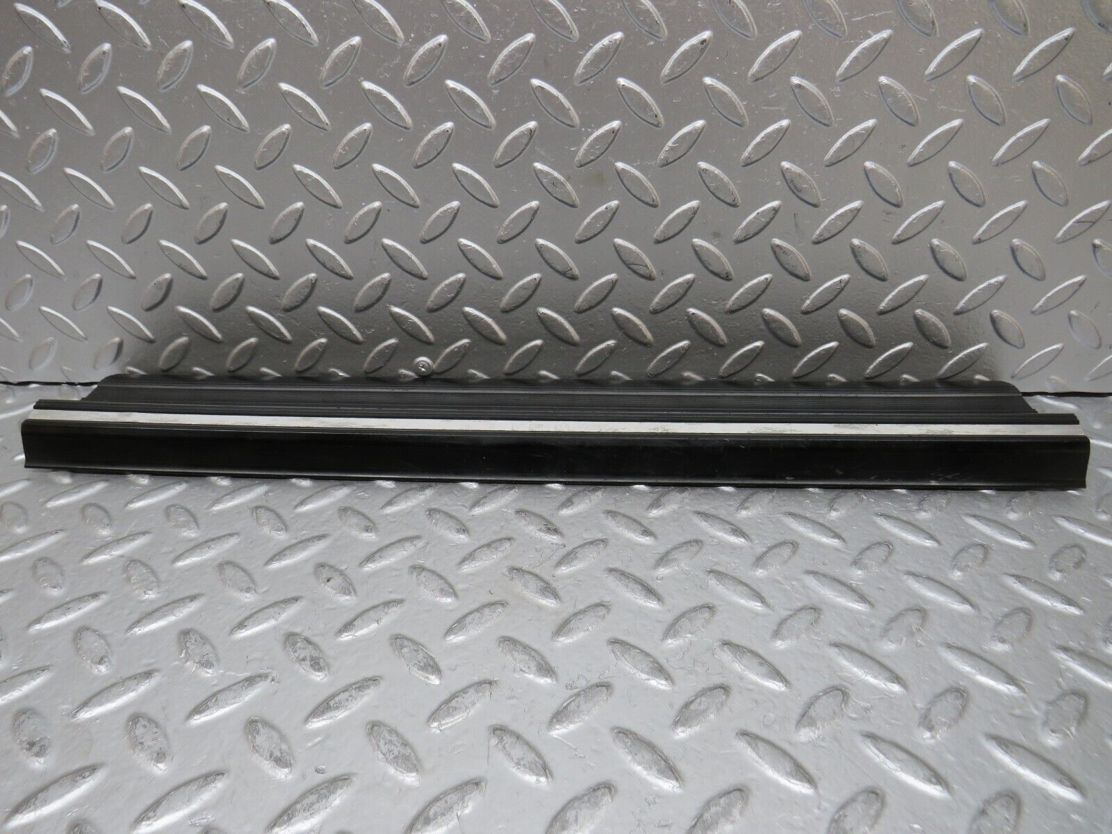 27897 Mercedes-Benz W123 280E Rear Left Door Sill Trim Black