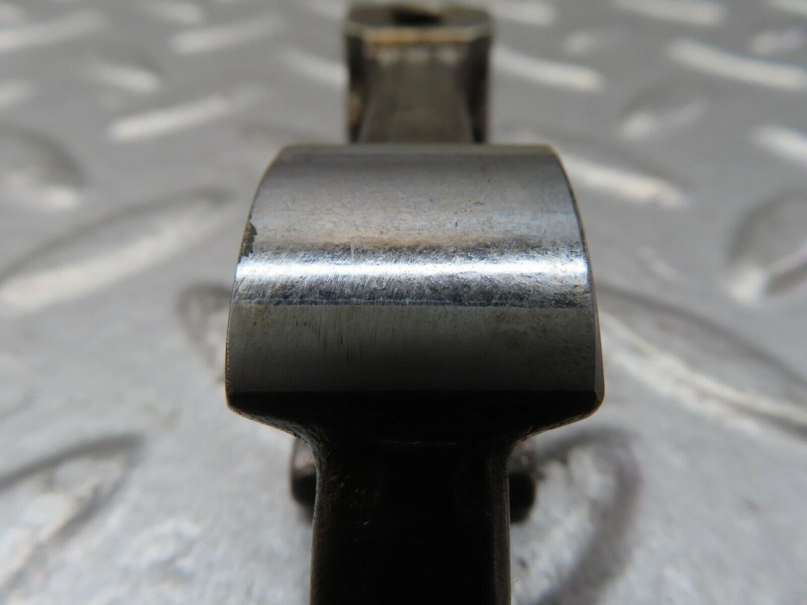 13371 Mercedes-Benz W111 230S Valve Rocker Arm With Retaining Spring