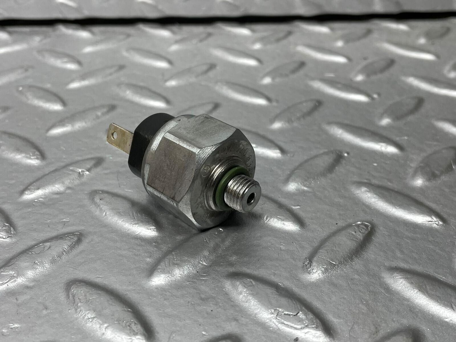 39582 Mercedes-Benz R129 320SL Coupe Aircon Pressure Switch 1248208310