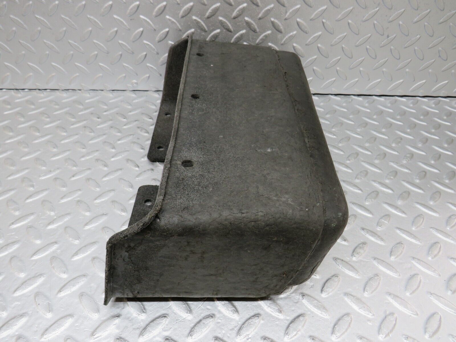 36172 Mercedes-Benz W126 420SE Glove Box 1266800291 1266930233