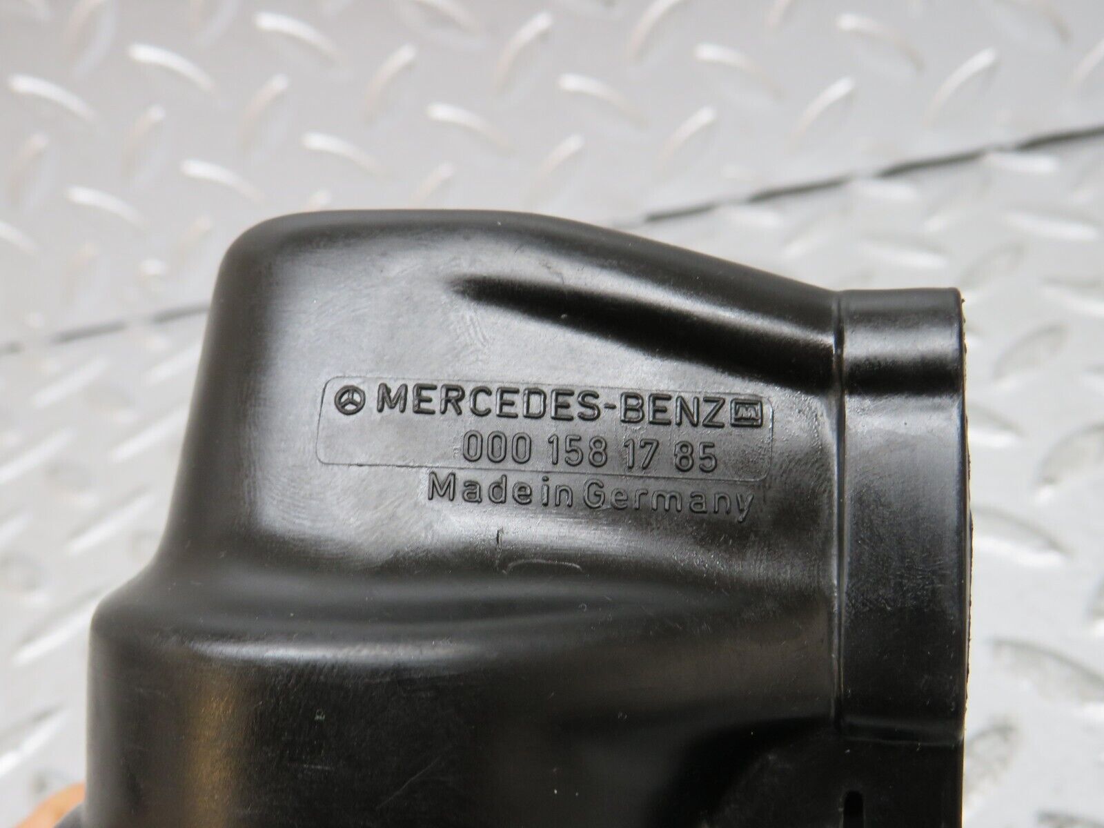 27246 Mercedes-Benz W123 280E Ignition Coil Protective Cap 0001581785