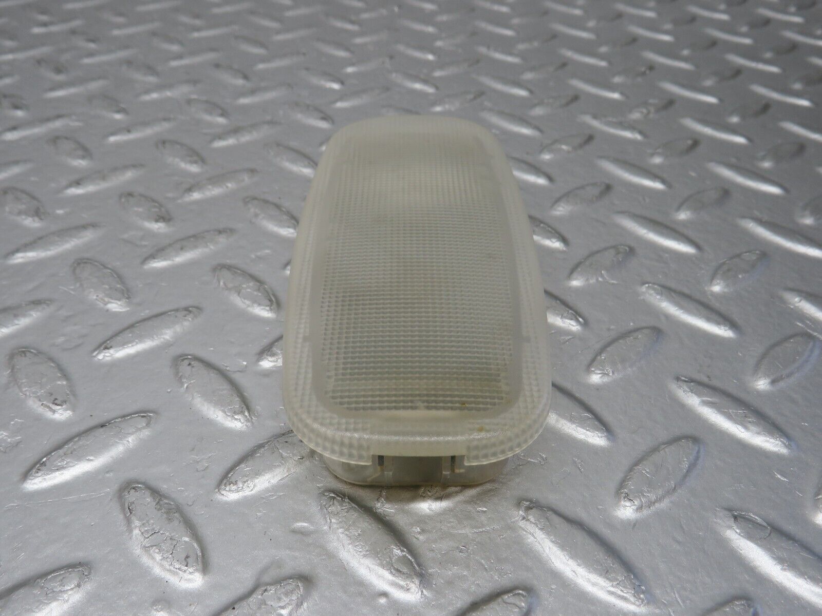 33339 Mercedes-Benz W202 C180 Interior Dome Light 2028200401