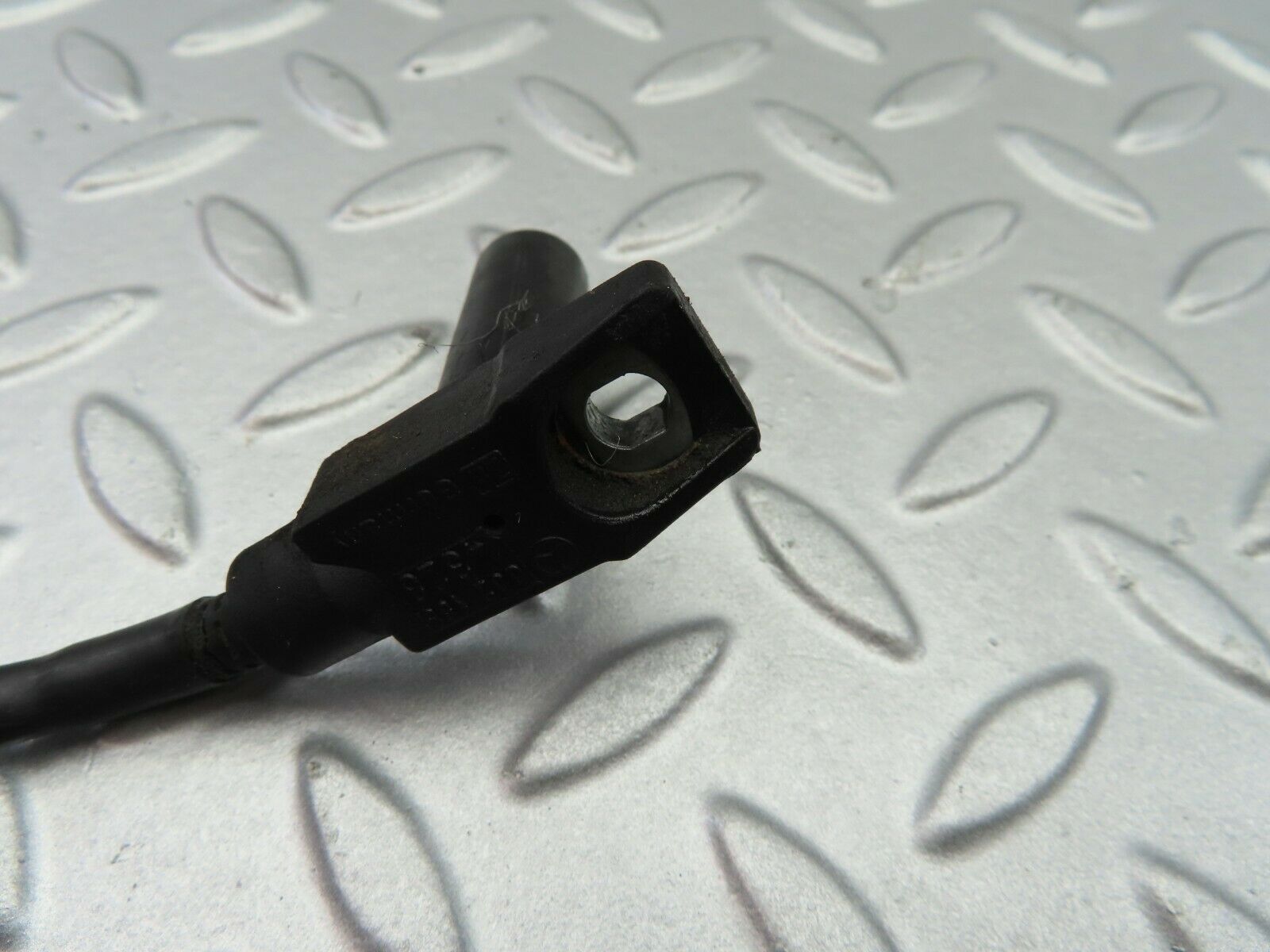 6812 Mercedes-Benz S124 E220 Wagon Crankshaft Position Sensor 0021534328