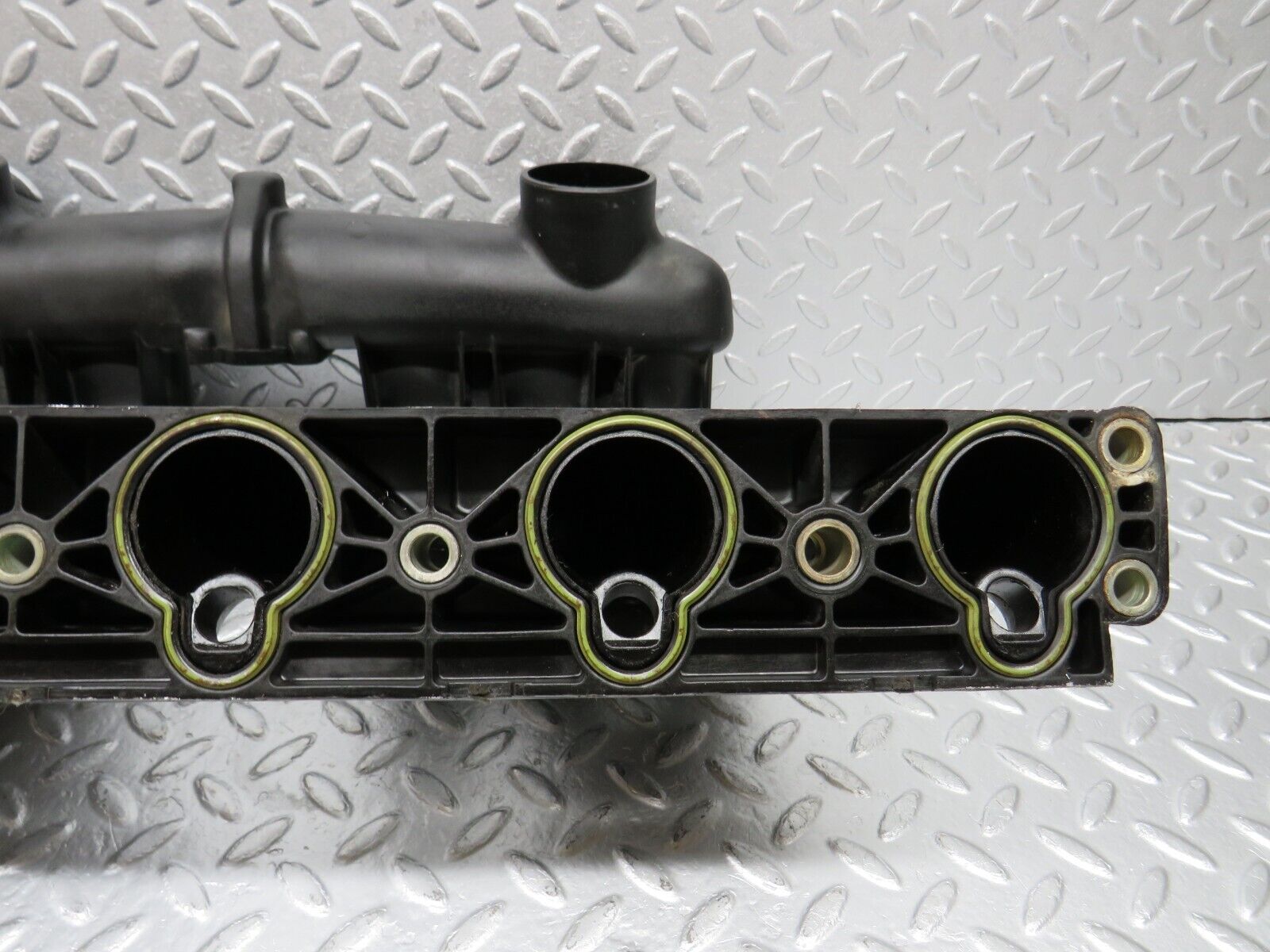 39445 Mercedes-Benz R129 320SL Coupe Air Intake Manifold 1041404401 2900301839