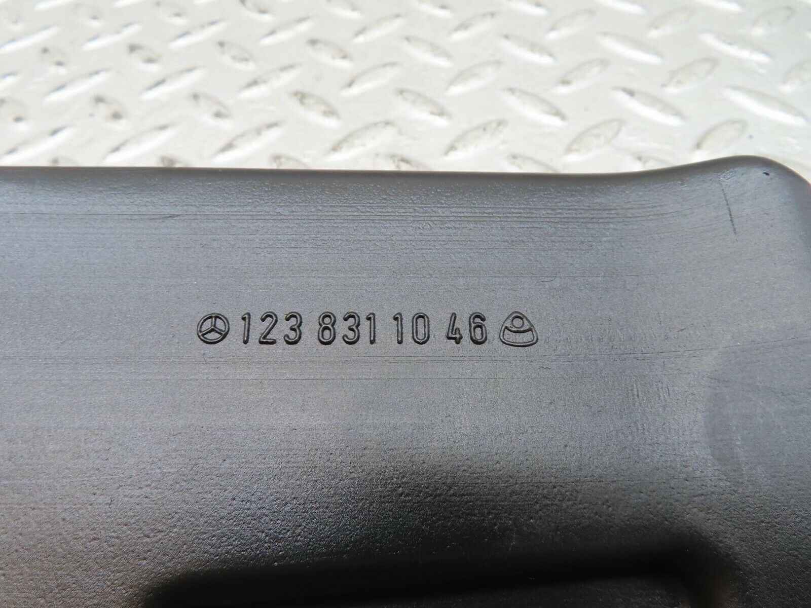 15824 Mercedes-Benz W123 280E Air Duct Heater Ventilation Right 1238311046