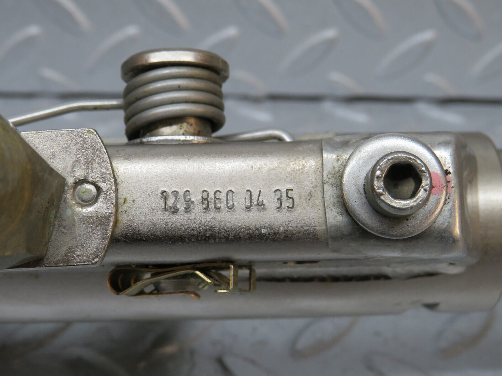 38501 Mercedes-Benz R129 280SL Coupe Roll Bar Hydraulic Cylinder Right 1298600435