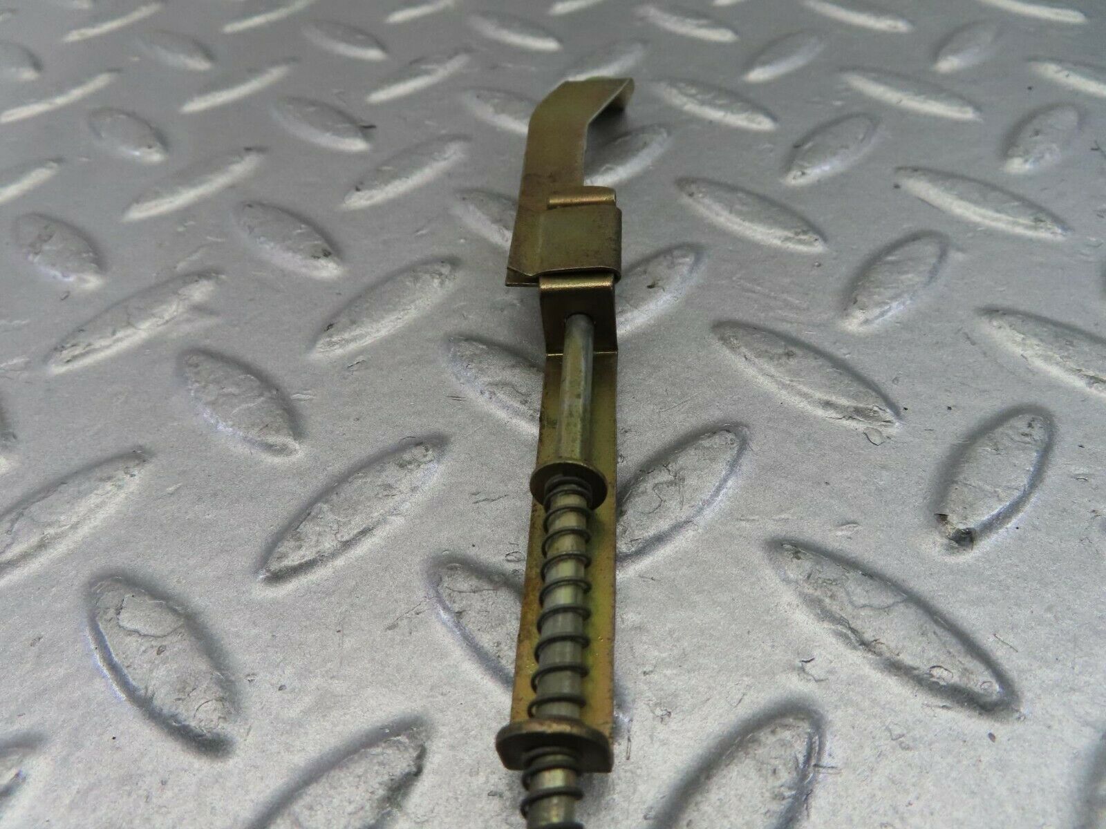 9974 Mercedes-Benz C123 230CE Coupe Door Lock Vacuum Actuator Front Left