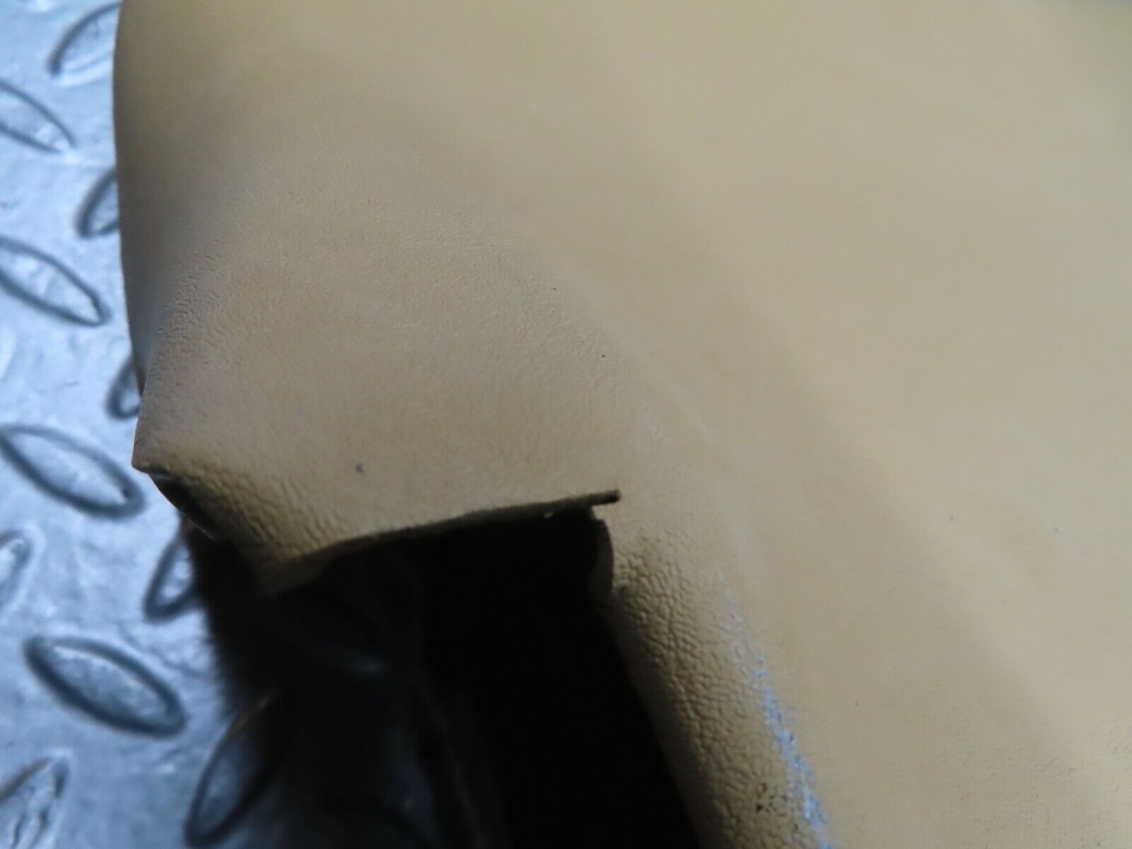 21148 Mercedes-Benz W123 230E Under Dash Panel Left Side Beige 1236892708