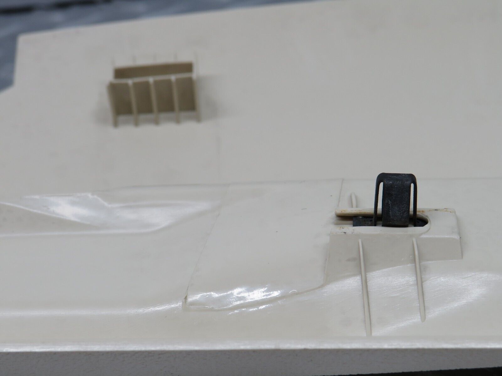 33156 Mercedes-Benz R170 SLK Coupe Rear Left Headliner Cover 1707950750