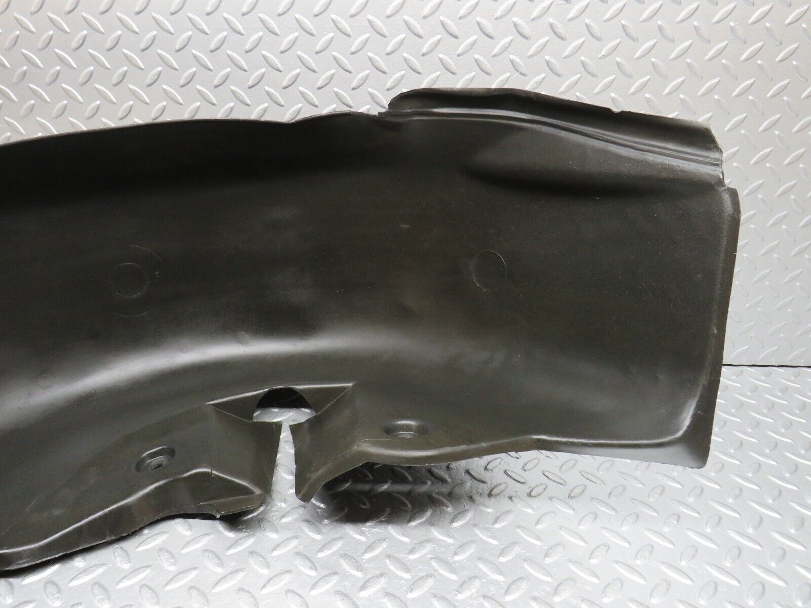 39382 Mercedes-Benz R129 320SL Coupe Rear Left Inner Fender Wing Wheel Arch Lining 1296980530