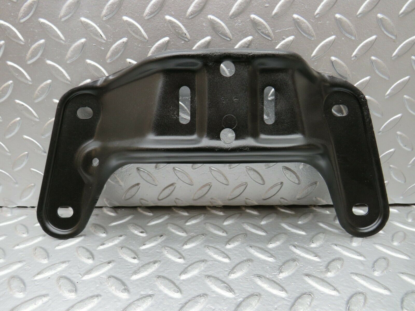 24031 Mercedes-Benz W123 280E Gearbox Mount Bracket