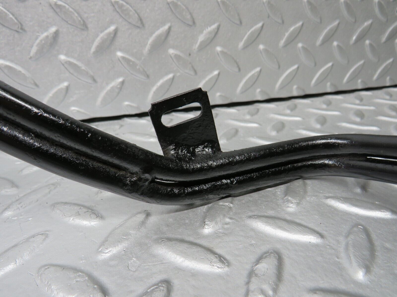 39006 Mercedes-Benz W201 190E 2.6L Oil Cooling Pipe Line