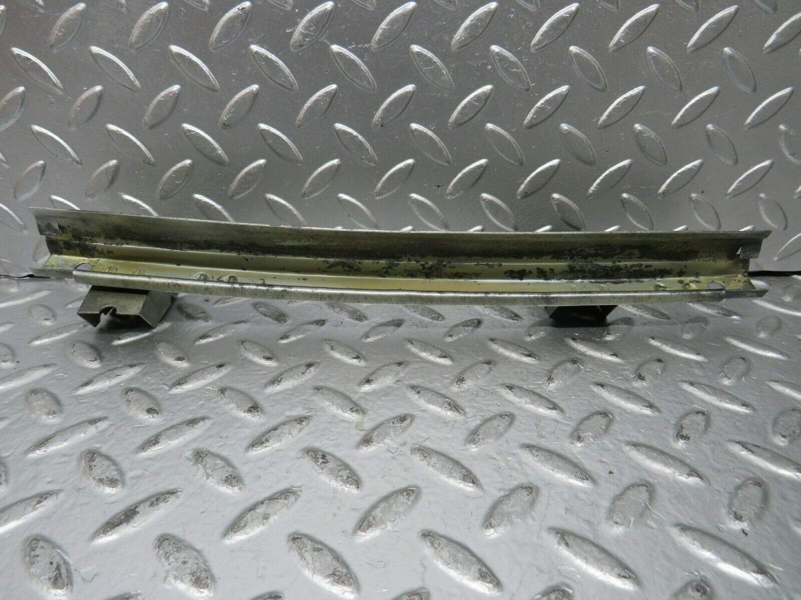23472 Mercedes-Benz W114 280E Rear Right Door Window Channel