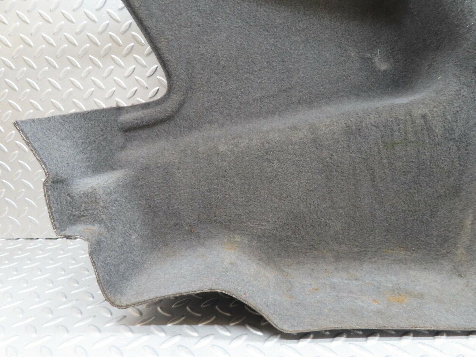 16483 Mercedes-Benz W124 260E Trunk Panel Cover Left 1246901026