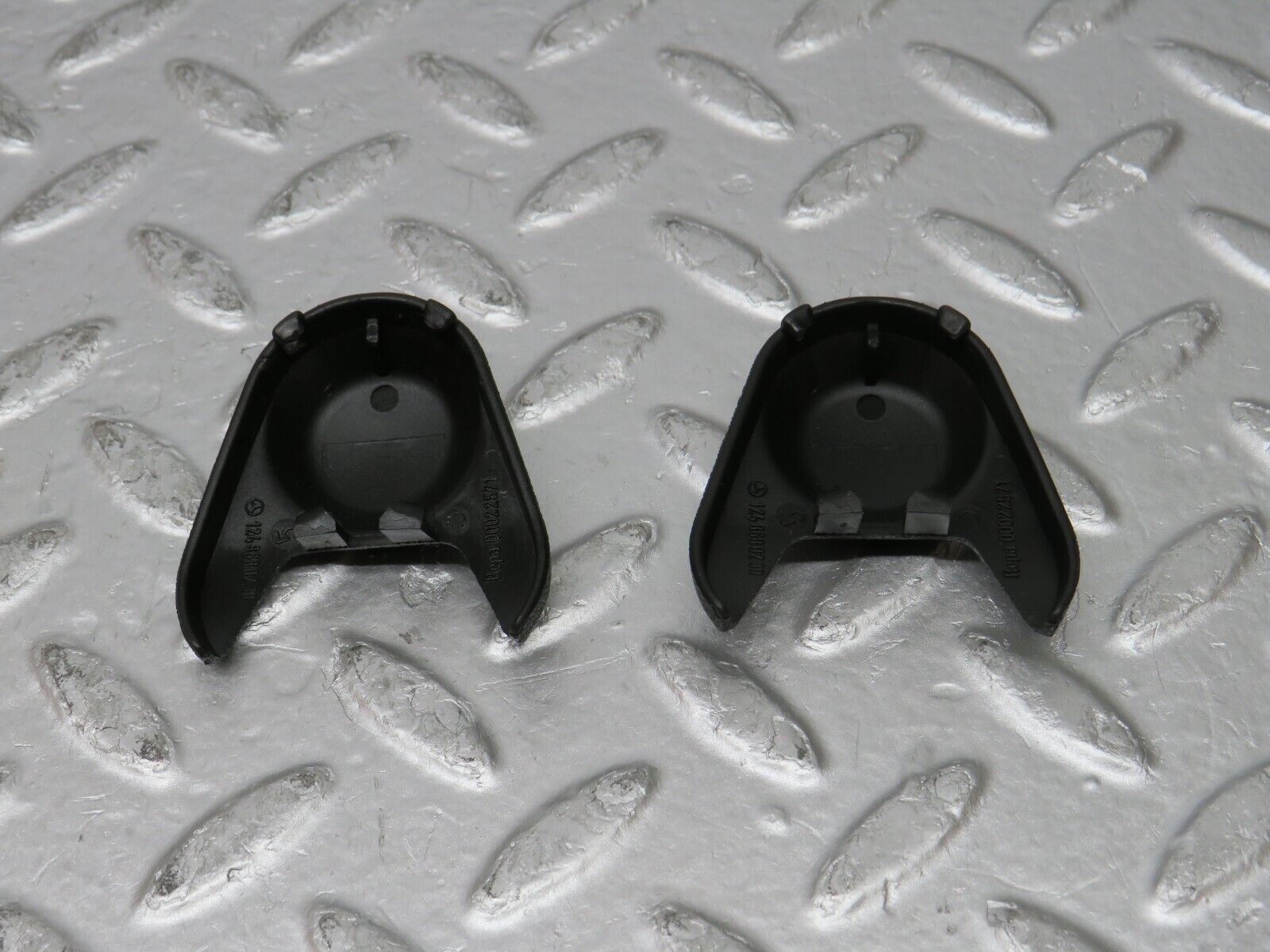 31849 Mercedes-Benz W201 190LE 1.8L Seat Belt Cover Pair 1248680230