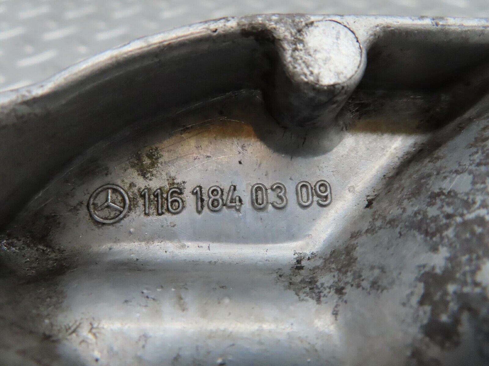 16536 Mercedes-Benz C107 350SLC Coupe Oil Filter Housing 1161840309