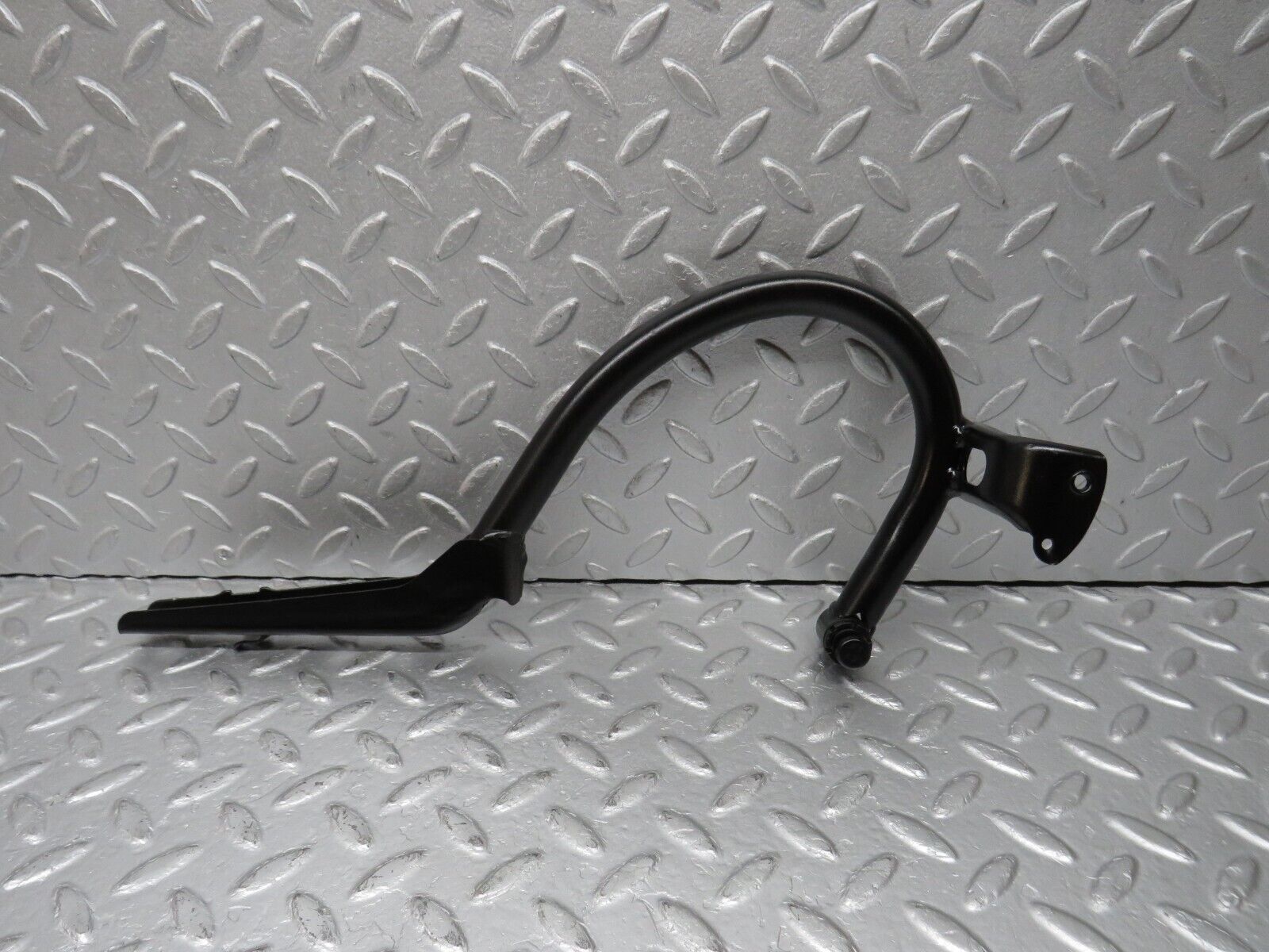 38978 Mercedes-Benz W201 190E 2.6L Trunk Lid Hinge Left Side