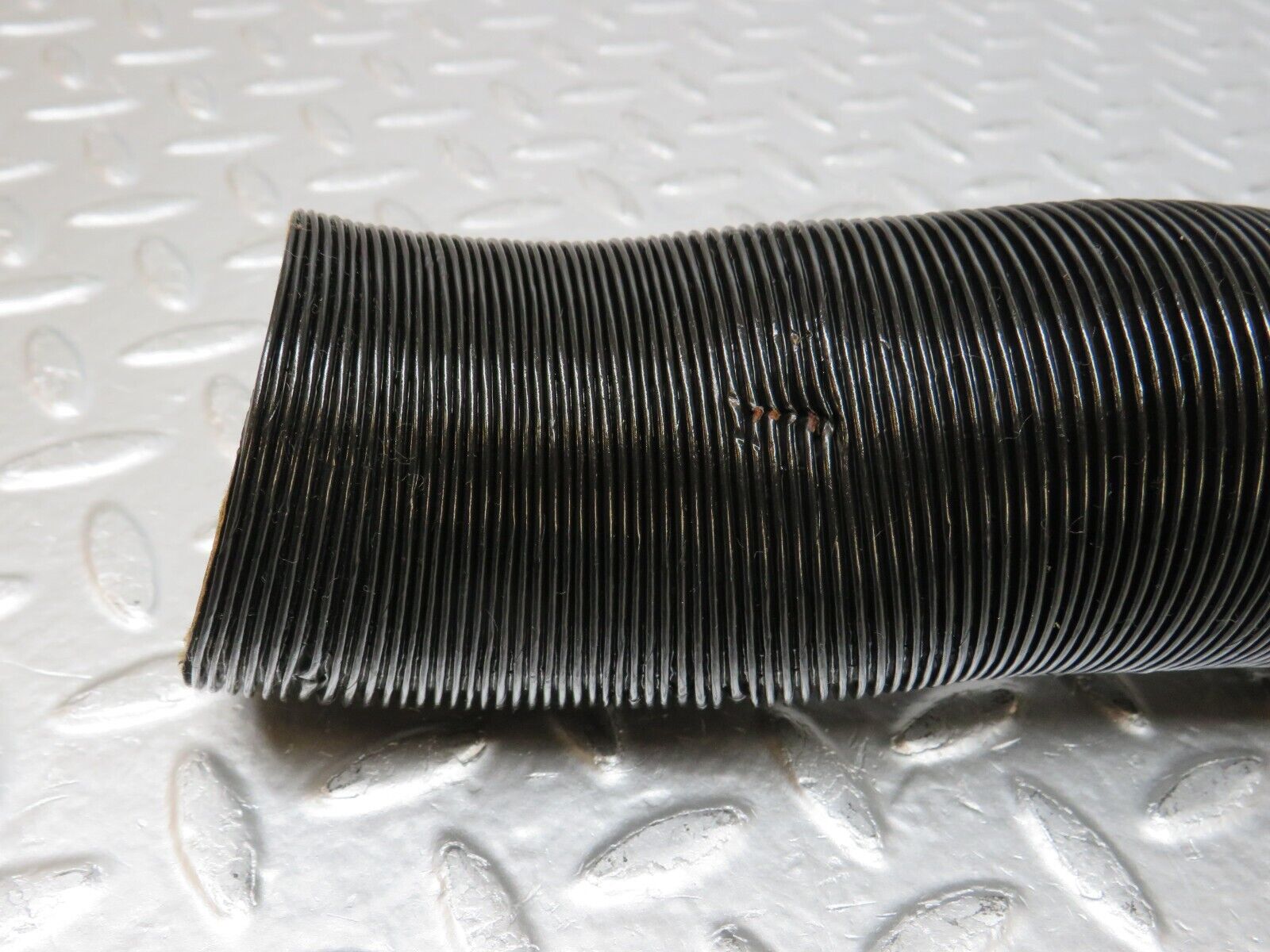 0867 Mercedes-Benz C107 350SLC Coupe Dash Air Vent Pipe Left Side