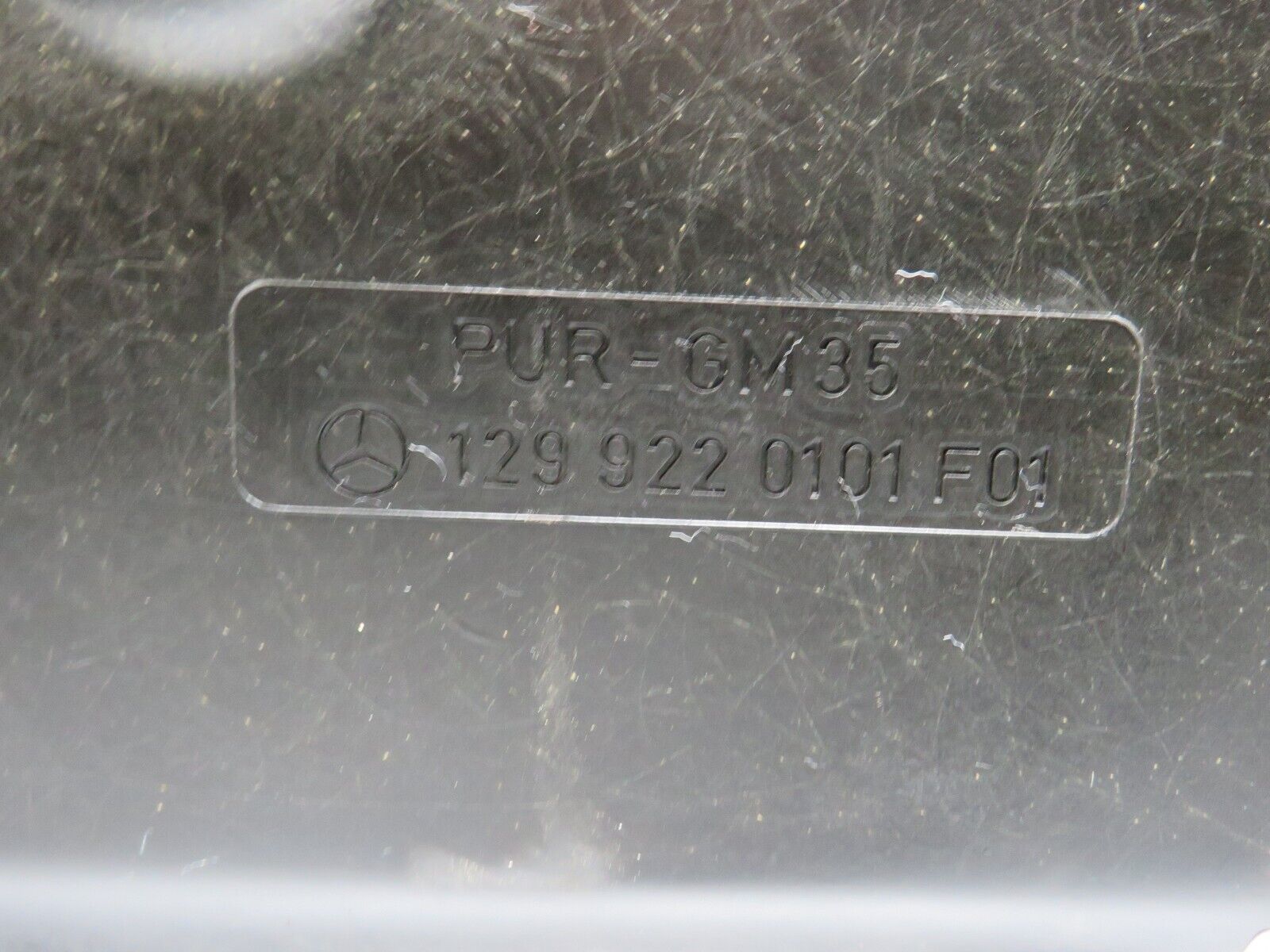 39810 Mercedes-Benz R129 320SL Coupe Rear Seat Grey Leather 1299220101 129920021