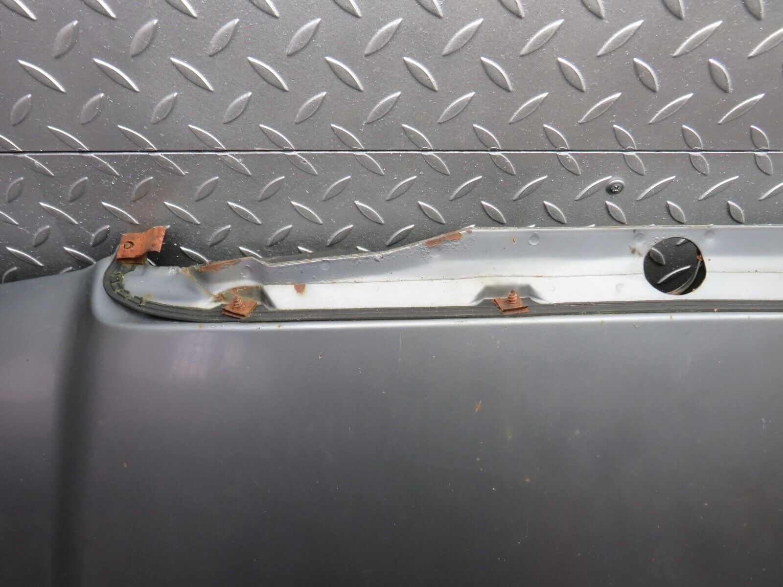 32628 Mercedes-Benz S124 300TE Wagon Bonnet