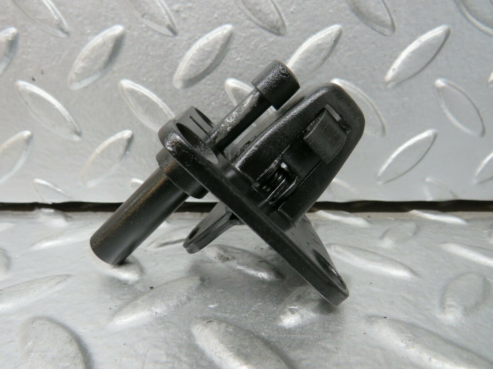 23606 Mercedes-Benz W114 280E Bonnet Lock Catch