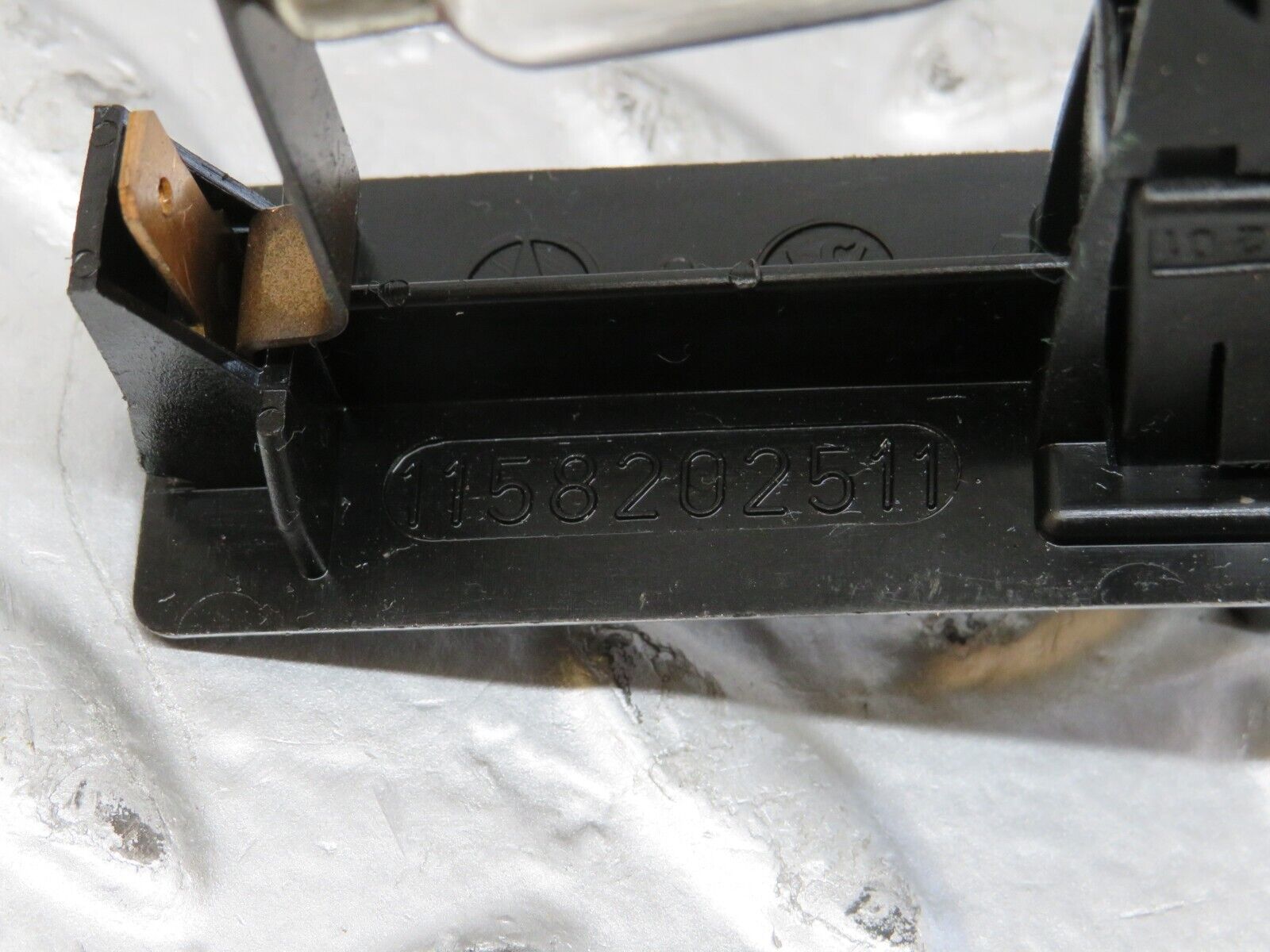 26099 Mercedes-Benz W116 450SE Trunk Light Switch 0008212852 1158202511