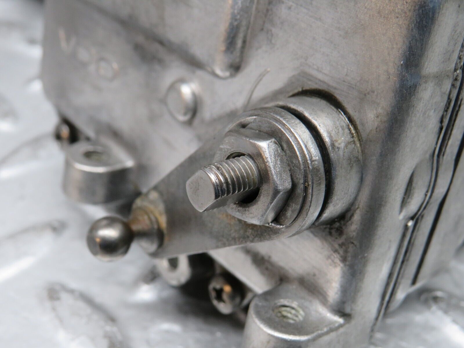 29815 Mercedes-Benz W123 230E Cruise Control Actuator 0015457532