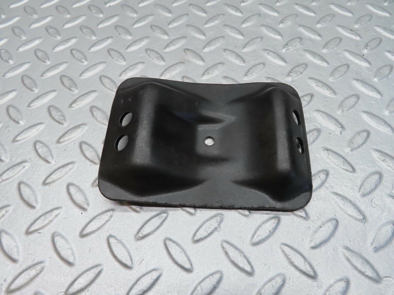 12088 Mercedes-Benz R129 300SL Coupe Gearbox Mount