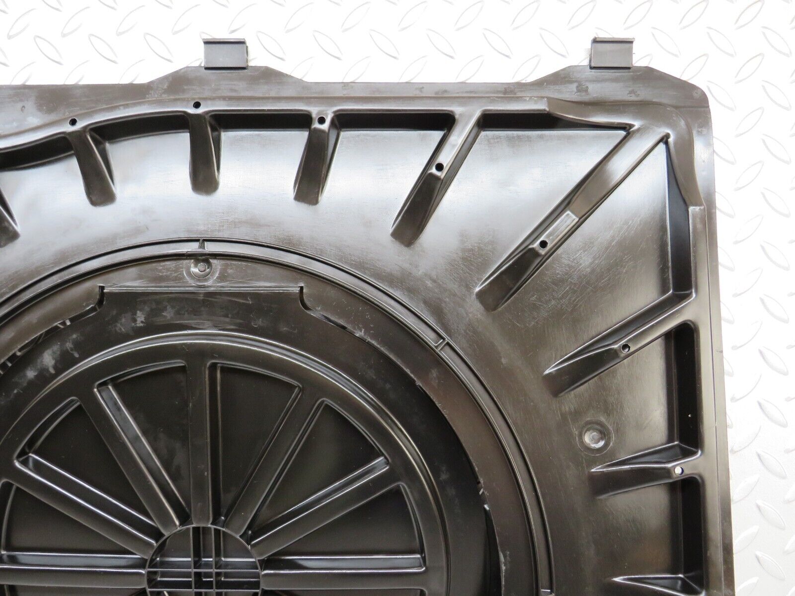 25744 Mercedes-Benz W124 280E Spare Wheel Cover 1246934533