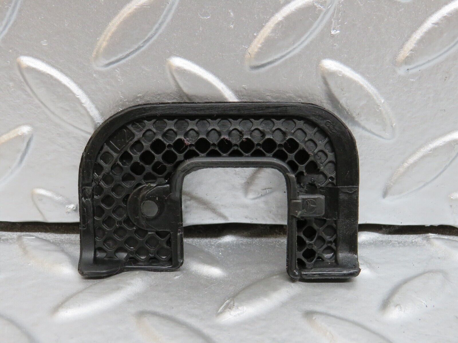 29478 Mercedes-Benz W124 230E Left Interior Door Latch Trim