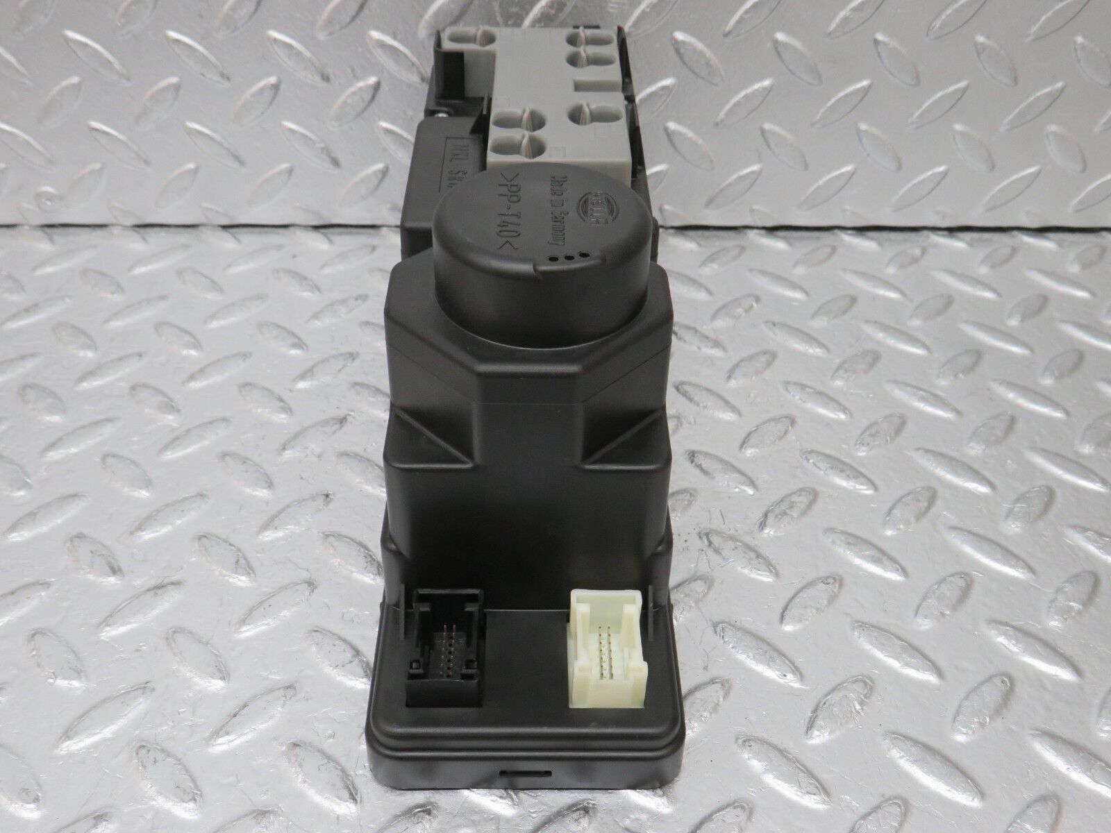 34768 Mercedes-Benz W210 320E Central Locking Pump Hella 2108002648