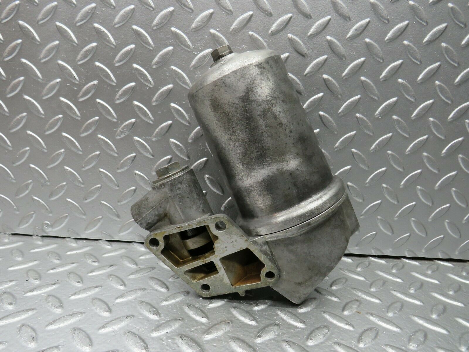 24115 Mercedes-Benz W123 280E Oil Filter Housing 1101802611