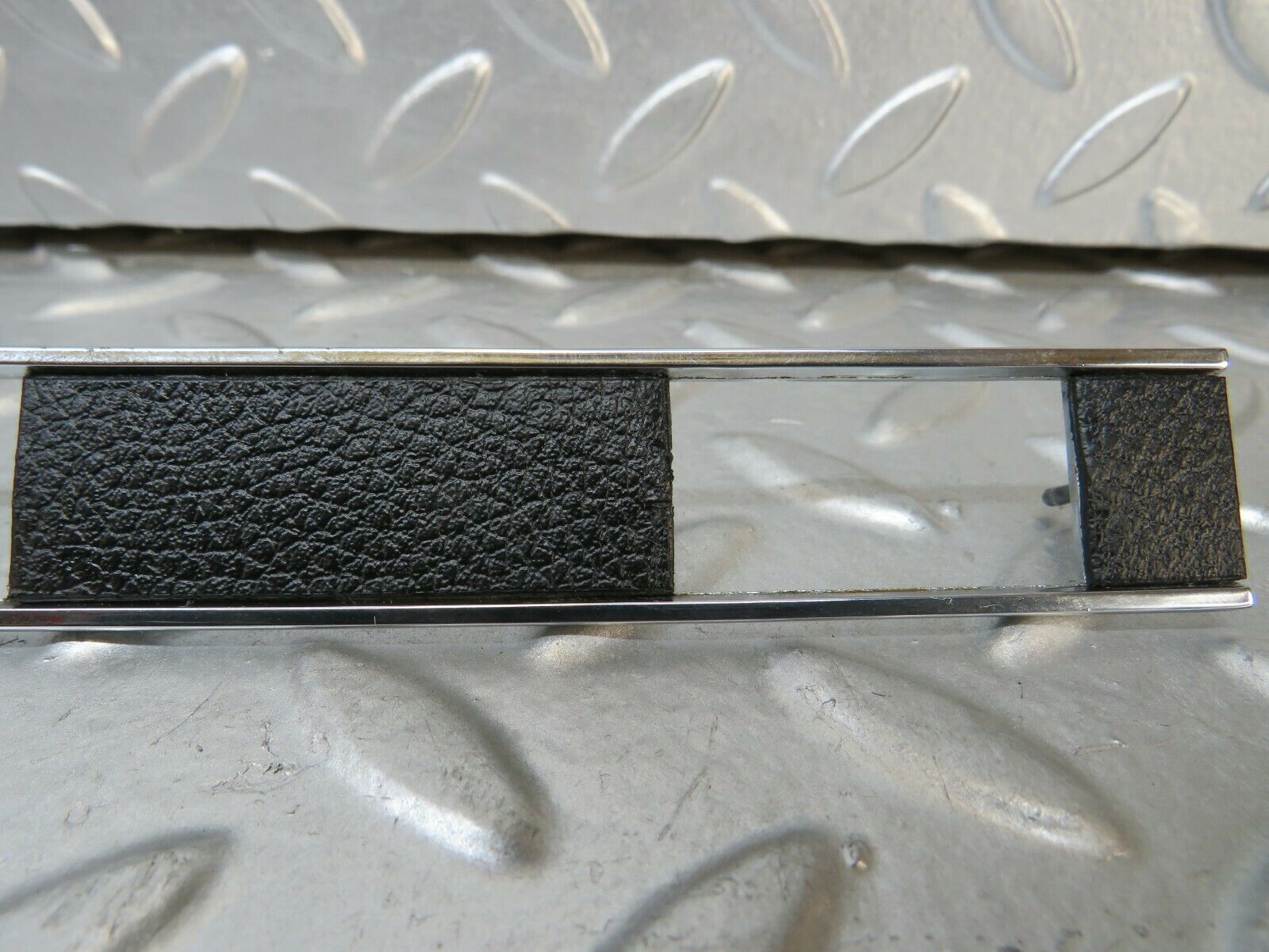 23354 Mercedes-Benz W116 350SE Dashboard Switch Trim Panel 1166800371