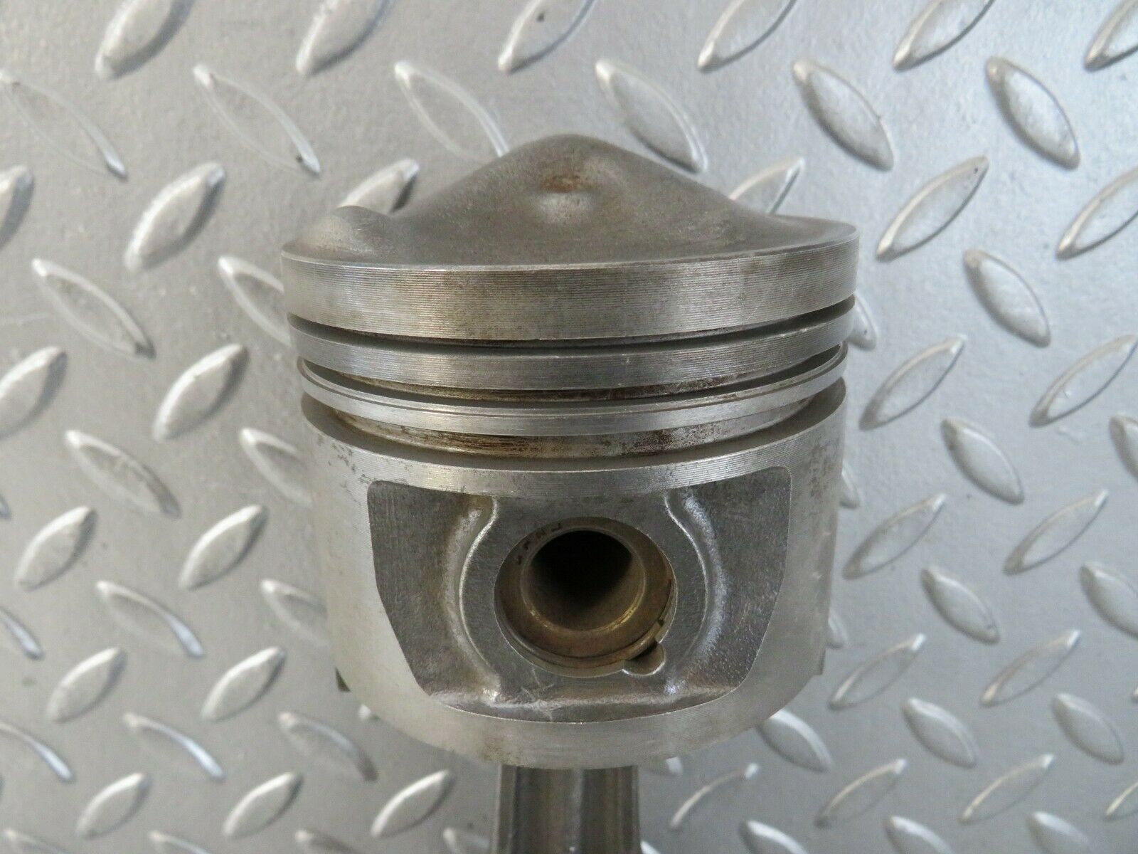 23581 Mercedes-Benz W114 280E Piston With Connecting Rod 86.00 mm