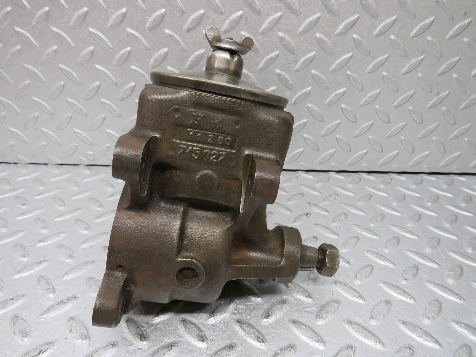 35923 Mercedes-Benz 240D OM616.912 Power Steering Pump