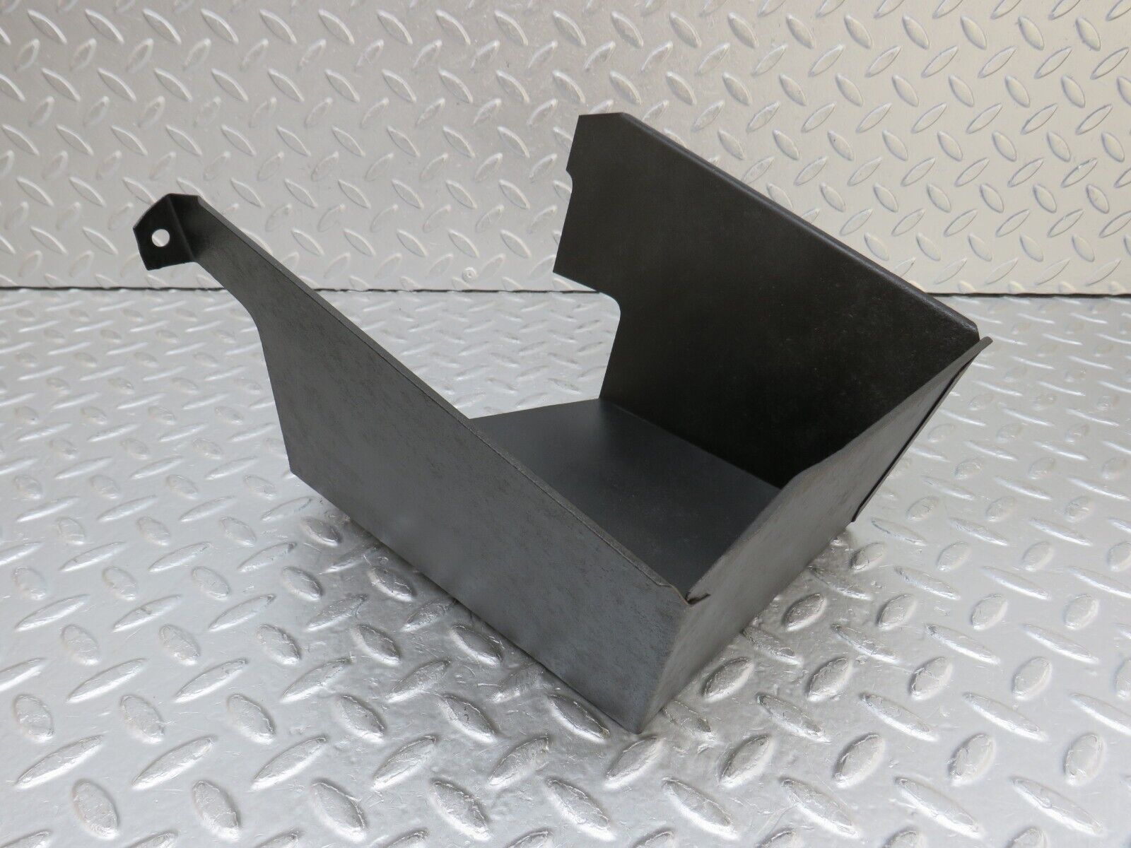 37545 Mercedes-Benz W109 300SEL Fuel Pump Cover