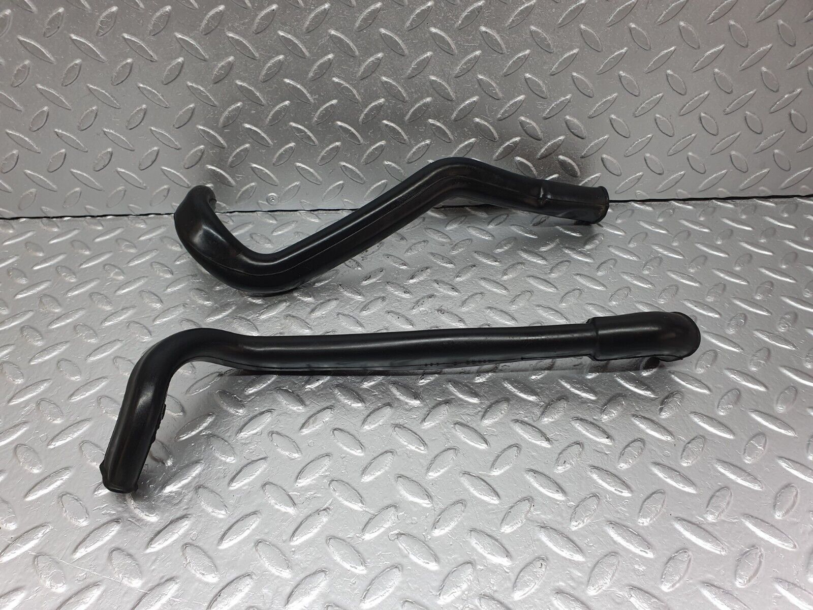 41576 Mercedes-Benz W124 200E Water Drain Hose Pair 1246280394 1246280194