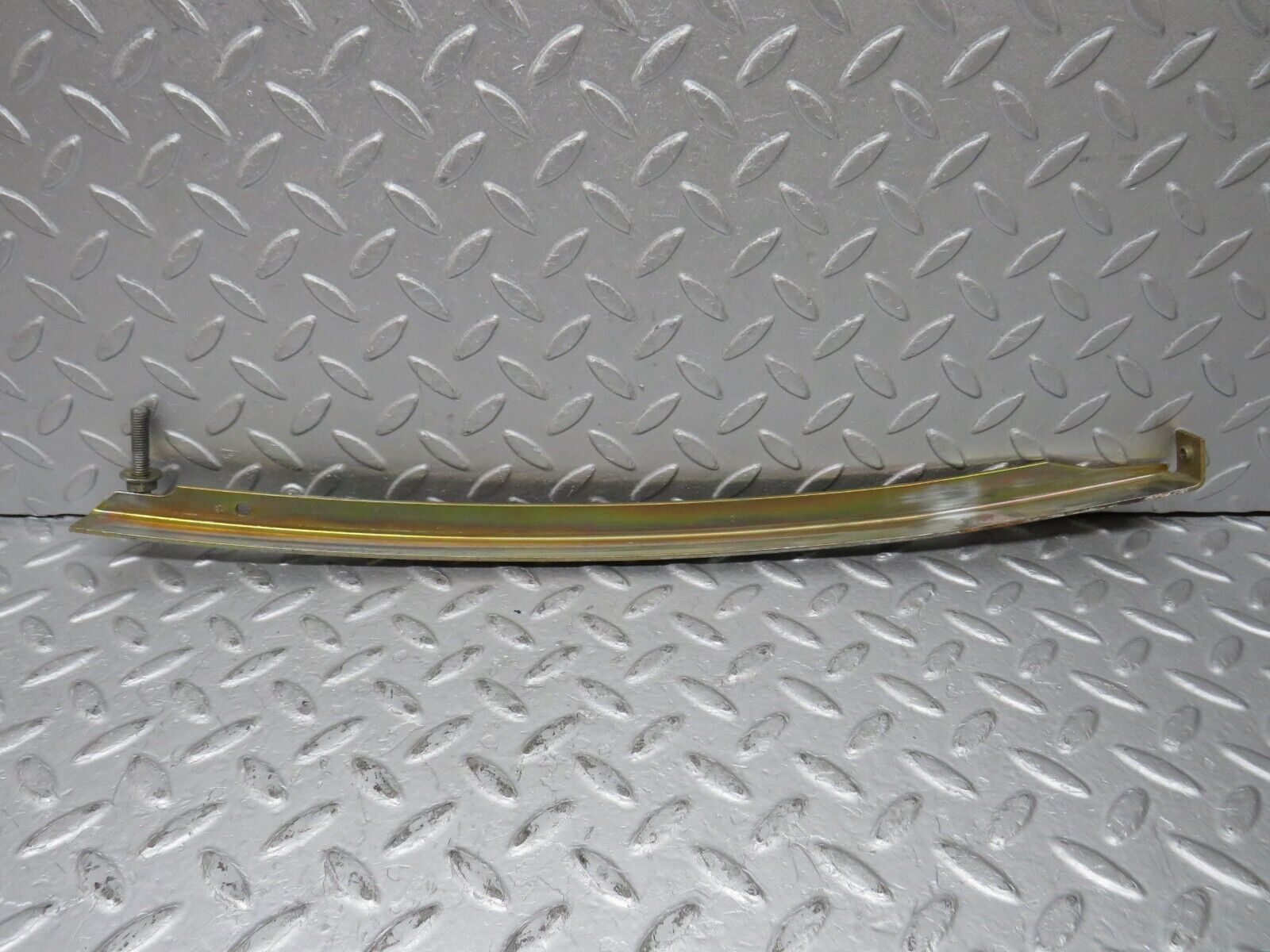 36865 Mercedes-Benz C126 420SEC Coupe Left Door Window Channel