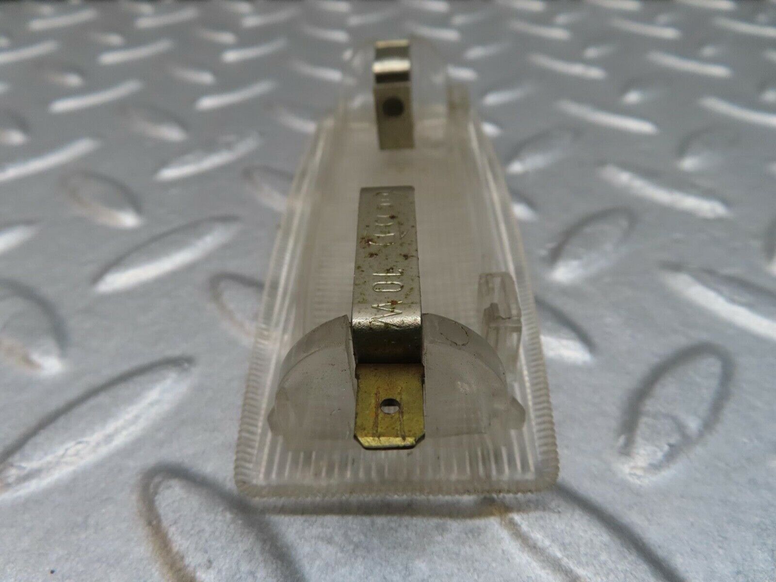 13970 Mercedes-Benz C107 280SLC Rear Dome Light