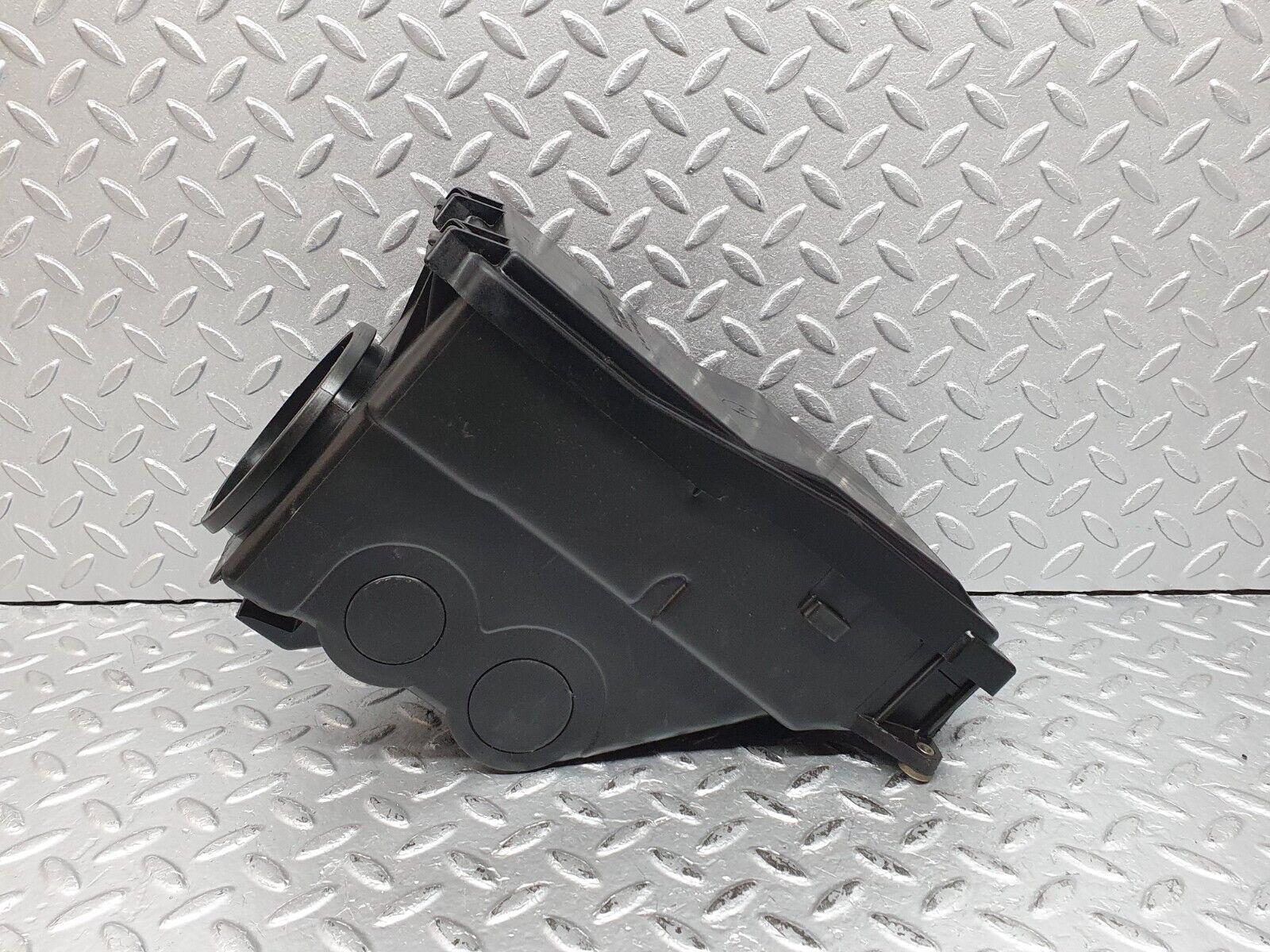 41220 Mercedes-Benz W126 300SE Fuse Box Housing 1265401650 1265400182 1265452100