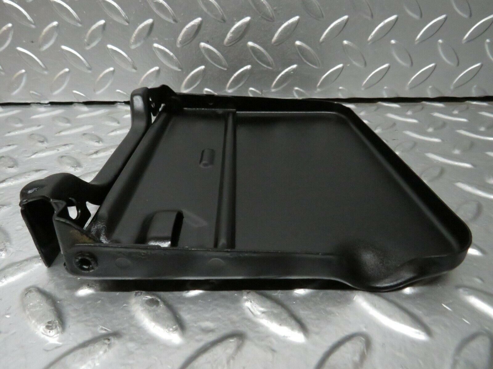 23624 Mercedes-Benz W114 280E Fuel Tank Flap Cap