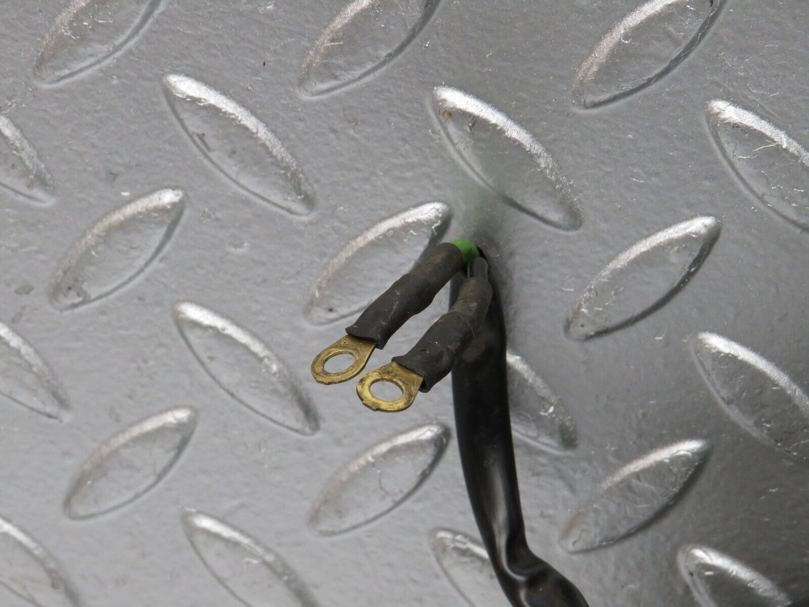 31197 Mercedes-Benz S124 220TE Window Regulator Motor Left Bosch 0130821284