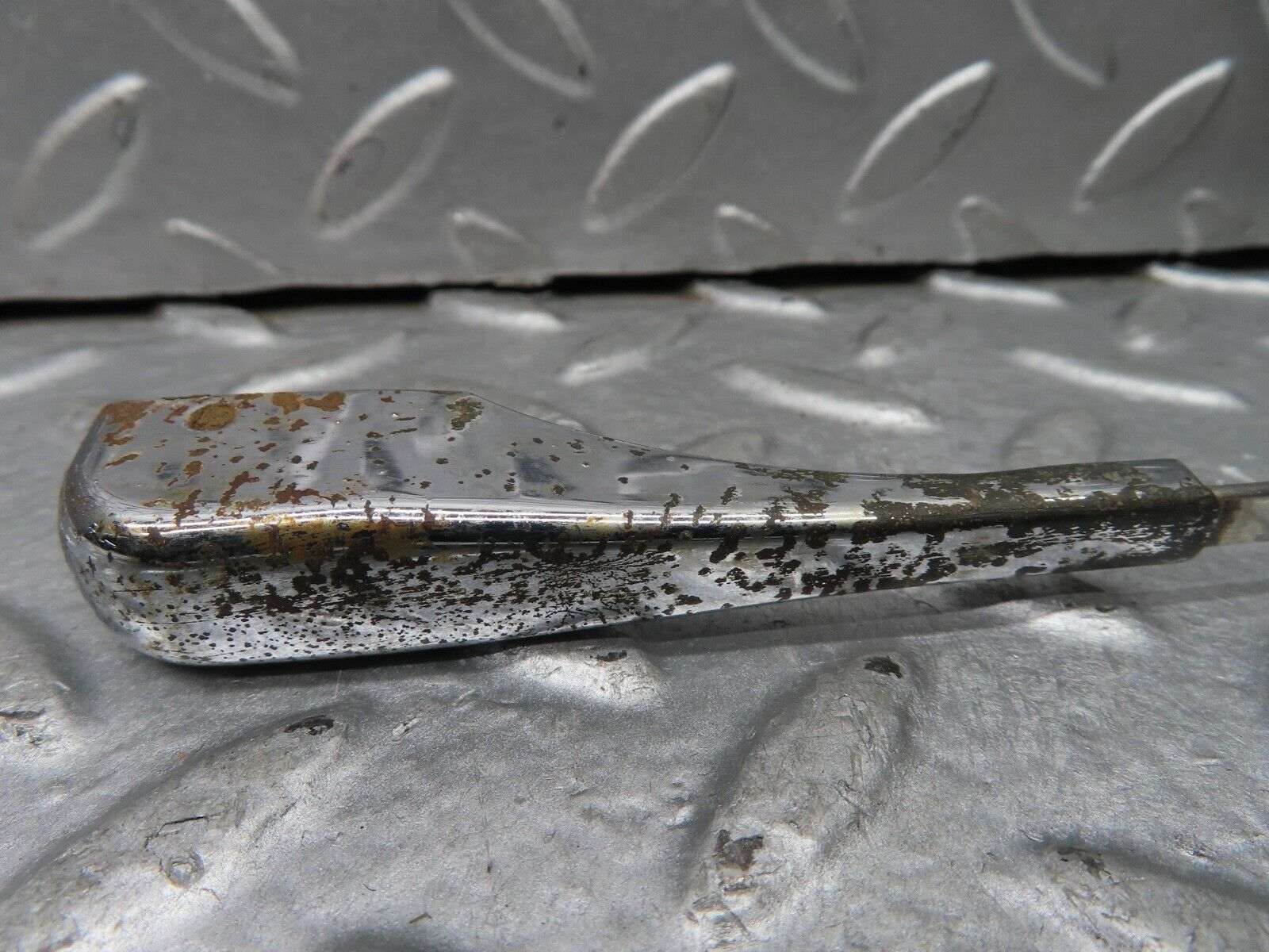 18683 Mercedes-Benz W120 W121 Ponton Wiper Arm