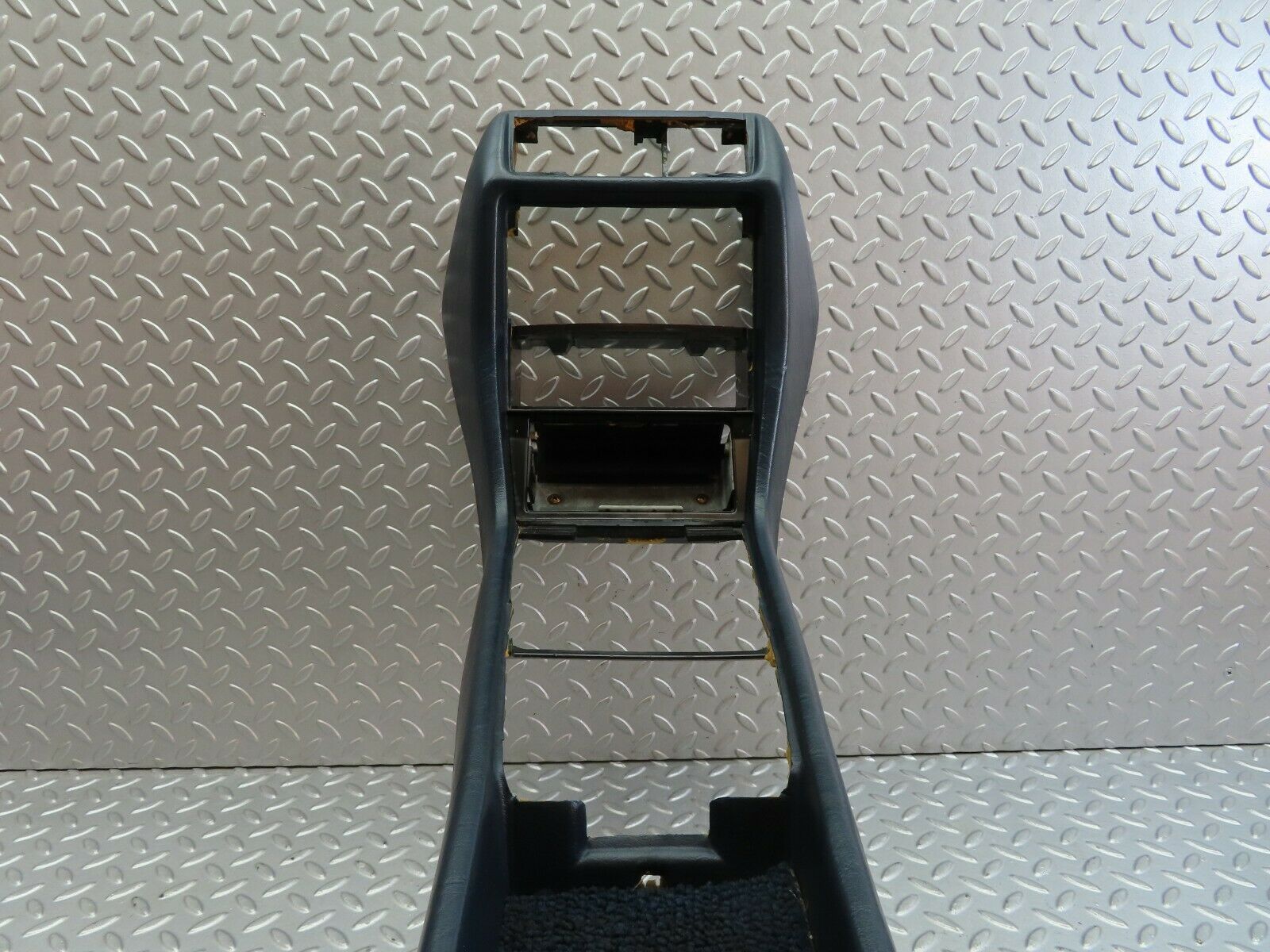 9579 Mercedes-Benz C123 280CE Coupe Centre Console Blue