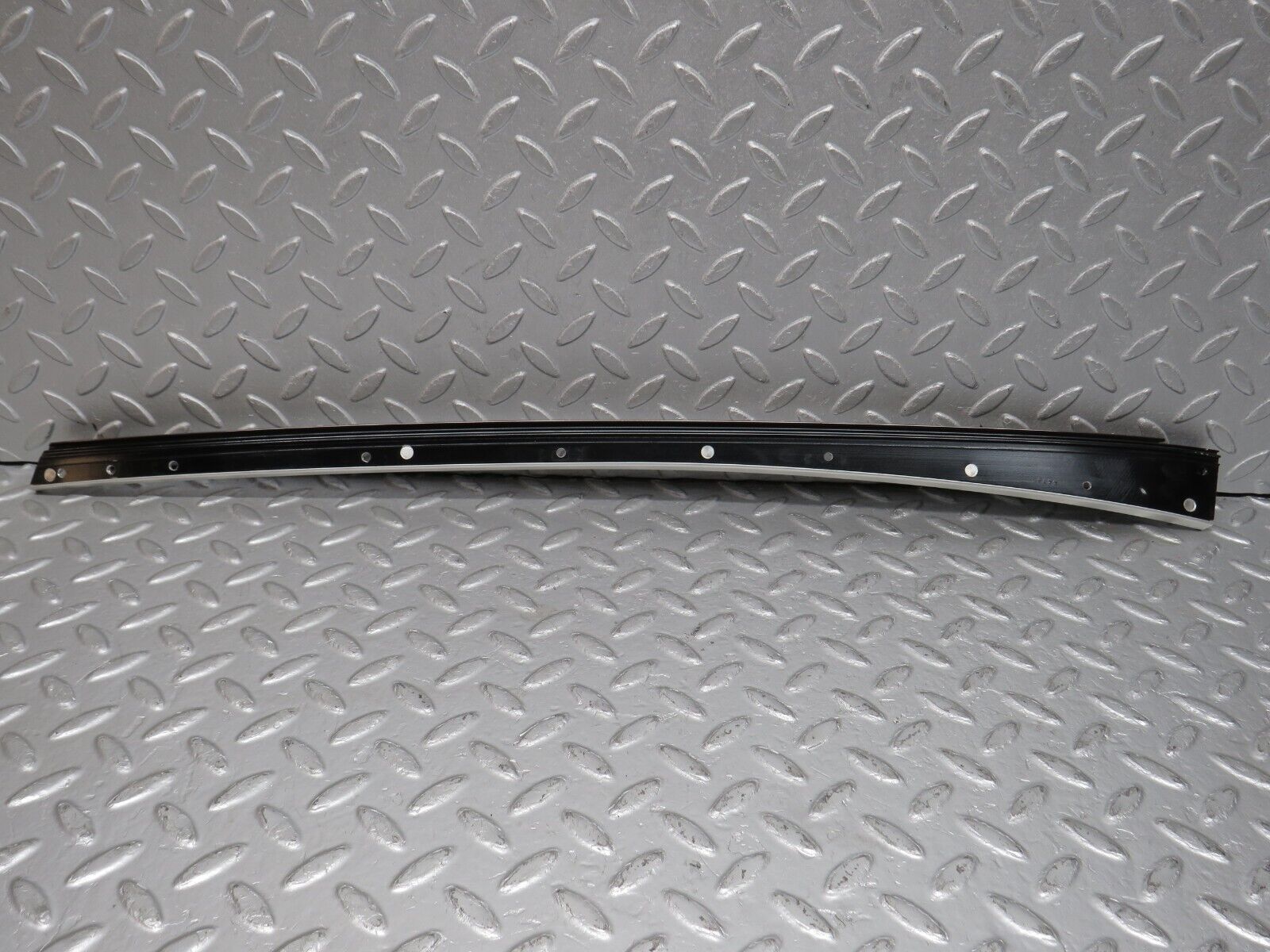 39657 Mercedes-Benz R129 320SL Coupe A Pillar Chrome Trim Cover Left Side