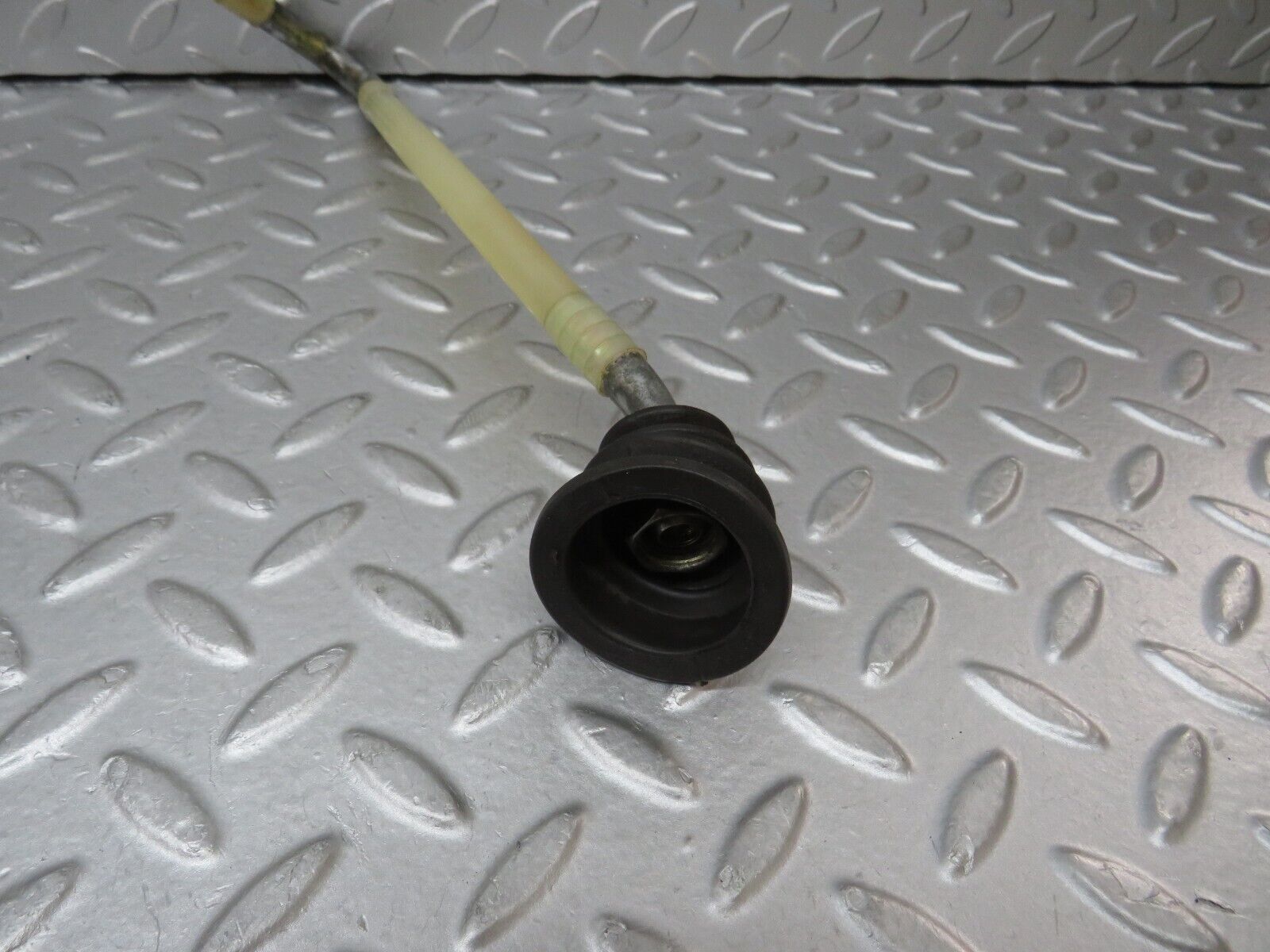 36300 Mercedes-Benz W126 420SE Brake Servo Vacuum Pipe